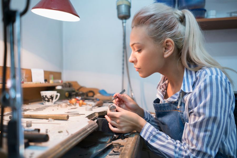 Jewellery making classes